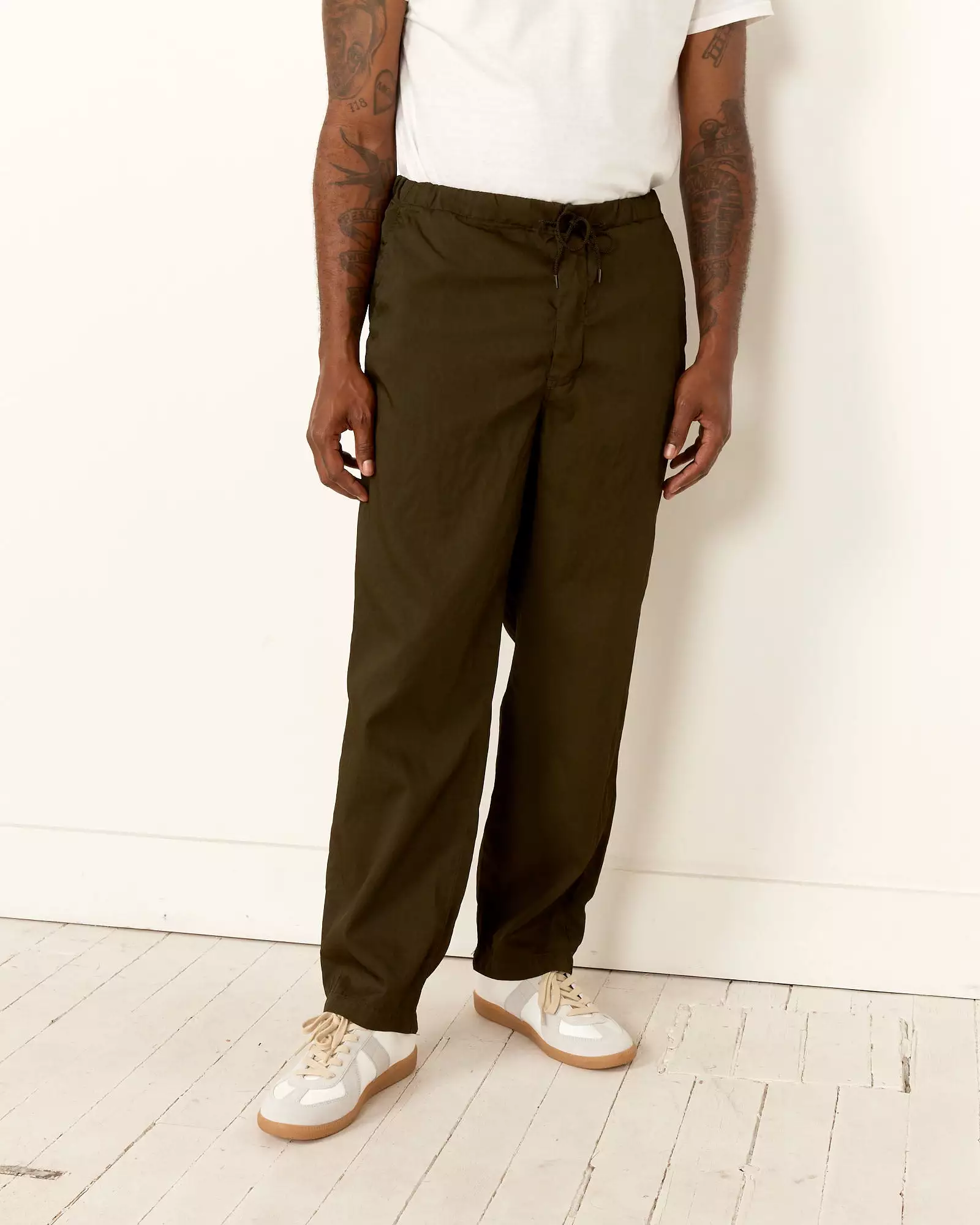 Garment Dye Easy Pant in Dark Olive