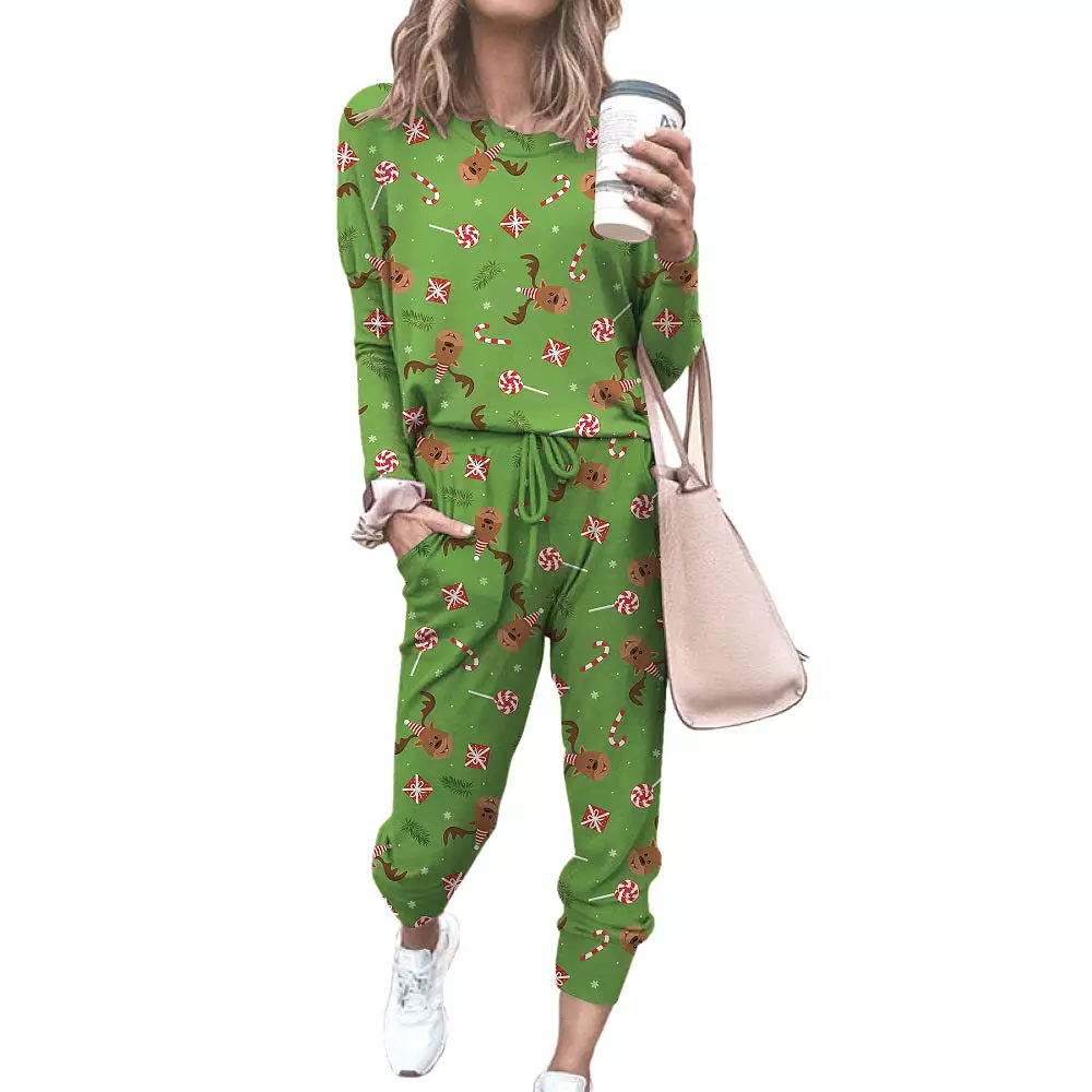 Haute Edition Women's Cozy Christmas Print 2-Piece Jogger Pajama Set