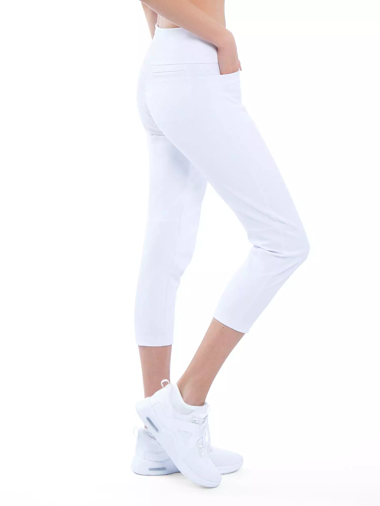 Quick Dry Women's Golf 24 Capri - White