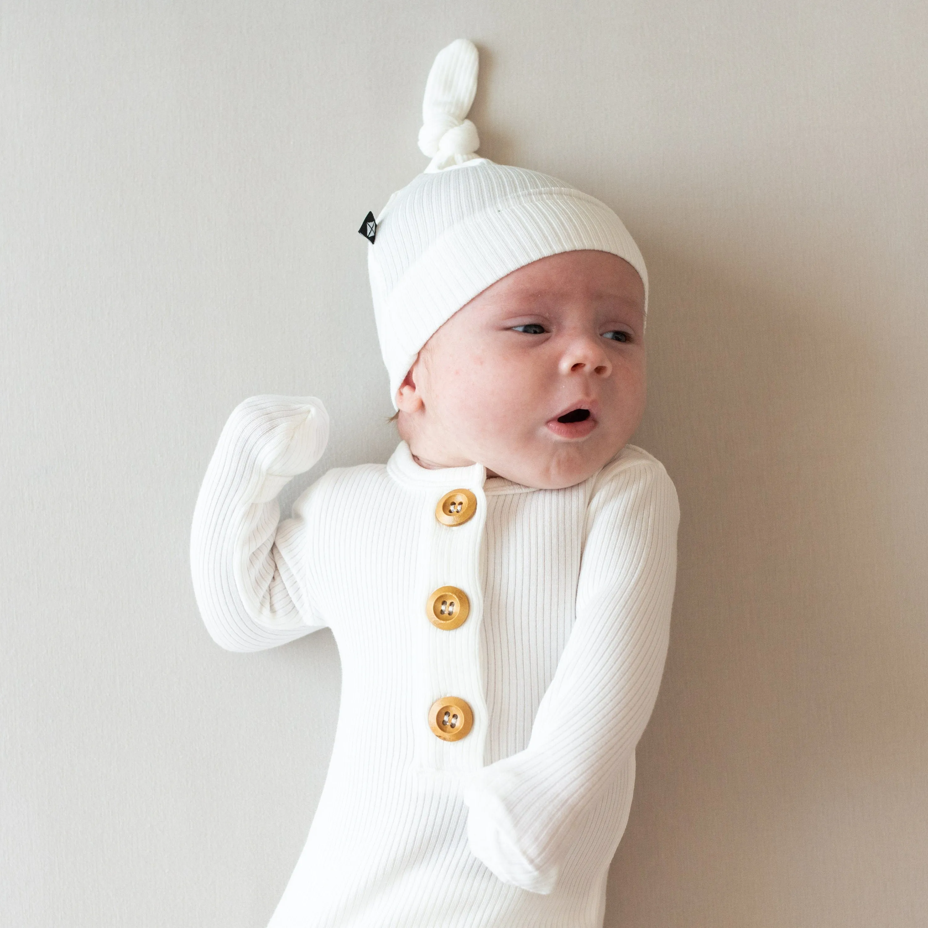 Ribbed Knotted Gown with Hat Set in Cloud