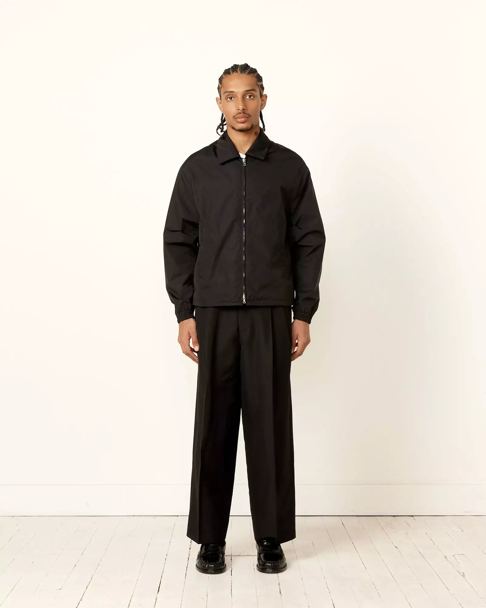 St. 806 Pant in Black