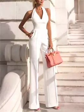 Stylish White Sleeveless Halter Neck Jumpsuit with Backless Design and Pockets for Women - Ideal for Summer and Fall